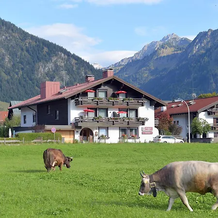Western Alpenhof Готель 4*